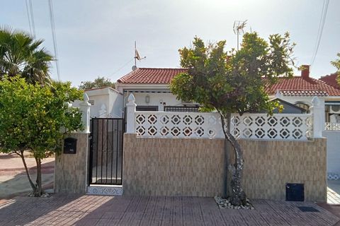 Bungalow i Torrevieja, Alicante, Torrevieja - € 156.000 | Ref: MLSC3914228 - foto 1