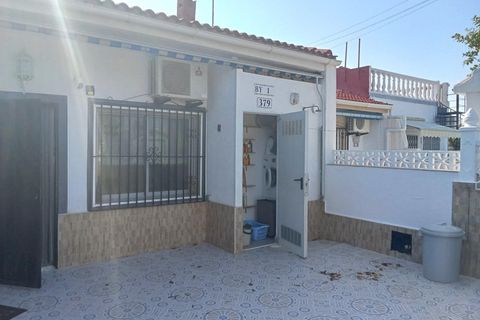 Bungalow i Torrevieja, Alicante, Torrevieja - € 156.000 | Ref: MLSC3914228 - foto 3