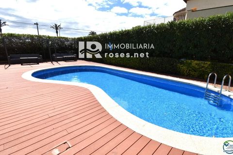 Villa i Empuriabrava, Gerona - foto 4