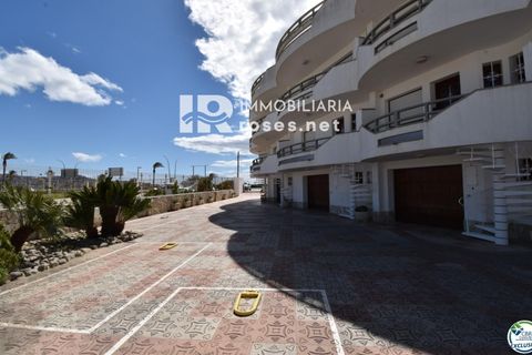 Villa i Empuriabrava, Gerona, Empuriabrava - € 4.500.000 | Ref: 3816 - foto 24