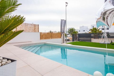 Villa a Orihuela Costa, Alicante, Orihuela Costa - € 669.900 | Ref: LFX-72305 - foto 12
