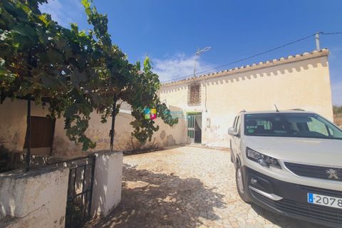 Landejendom i Albox, Almeria, Albox - € 58.950 | Ref: 2642 - foto 1