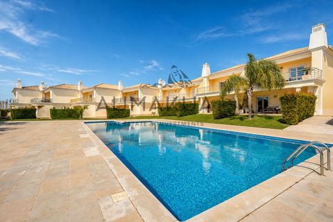 Villa i Albufeira, Faro, Albufeira - € 799.000 | Ref: CAS_254 - foto 1