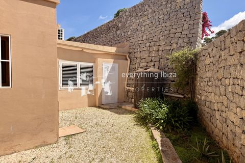 Stadthaus in Cala Tarida, Ibiza, Cala Tarida - € 1.190.000 | Ref: 1900 - Foto 6