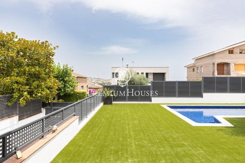 Villa a Alella, Barcelona, Alella - € 1.175.000 | Ref: PH103555/3699 - foto 2