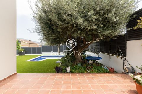 Villa a Alella, Barcelona, Alella - € 1.175.000 | Ref: PH103555/3699 - foto 7