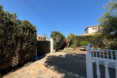 Villa a Torrevieja, Alicante, Torrevieja - € 2.500/mes | Ref: CHA00750 - foto 9