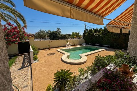 Villa a Torrevieja, Alicante, Torrevieja - € 2.500/mes | Ref: CHA00750 - foto 17