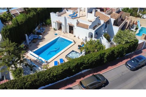 Villa i Los Balcones, Alicante, Los Balcones - € 420.000 | Ref: XLNT193 - foto 2