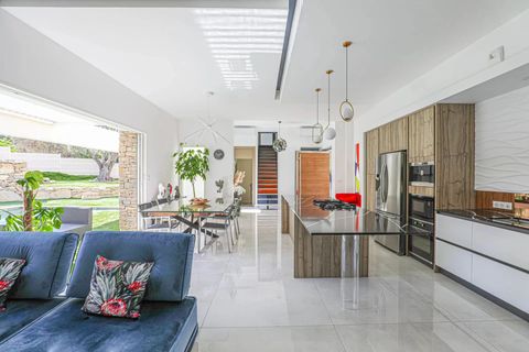 Villa a La Ciotat, Bouches-du-Rhone, La Ciotat - € 1.850.000 | Ref: HH-16179017 - foto 8