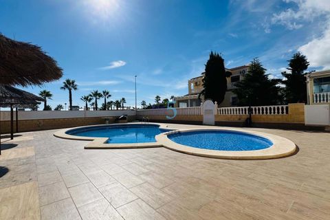 Villa i Cabo Roig, Alicante, Cabo Roig - € 279.000 | Ref: P8401 - foto 2