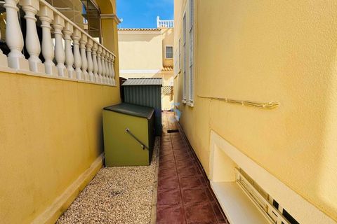 Villa i Cabo Roig, Alicante, Cabo Roig - € 279.000 | Ref: P8401 - foto 29