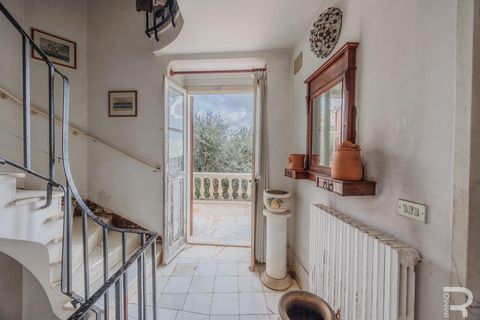 Villa a Carrara, Massa and Carrara, Carrara - € 448.000 | Ref: R06188CAVI - foto 11