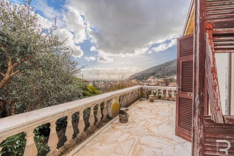 Villa a Carrara, Massa and Carrara, Carrara - € 448.000 | Ref: R06188CAVI - foto 12