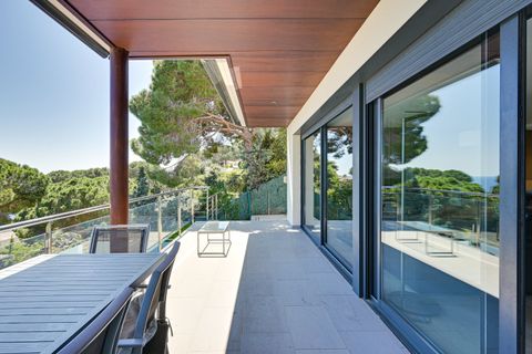 Villa a Lloret De Mar, Gerona, Lloret De Mar - € 1.900.000 | Ref: LM76 - foto 3