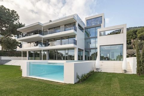 Villa i Barcelona, Barcelona, Barcelona - € 20.000.000 | Ref: BCN91 - foto 1