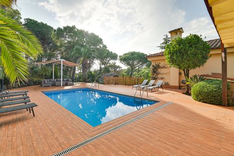 Villa a Lloret De Mar, Gerona, Lloret De Mar - € 1.300.000 | Ref: LM146 - foto 5