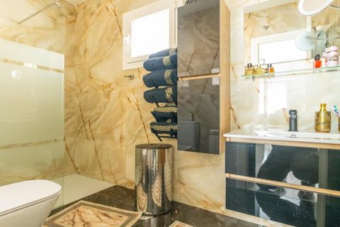 Villa a Punta Prima, Alicante, Punta Prima - € 325.000 | Ref: WV2596 - foto 23