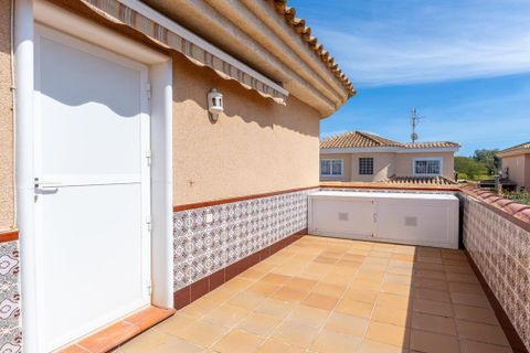 Villa a Punta Prima, Alicante, Punta Prima - € 325.000 | Ref: WV2596 - foto 30