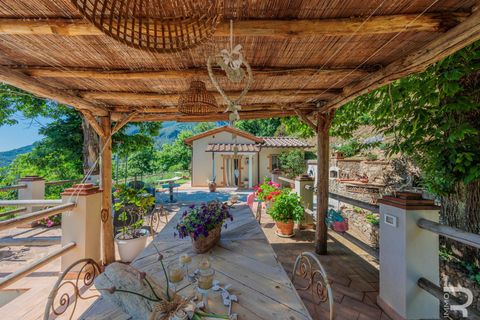Villa i Camaiore, Lucca, Camaiore - € 500.000 | Ref: R05371VICA - foto 14