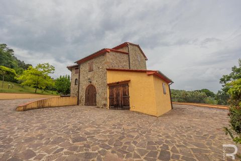 Landejendom i Carmignano, Prato, Carmignano - € 900.000 | Ref: R05360CARU - foto 14