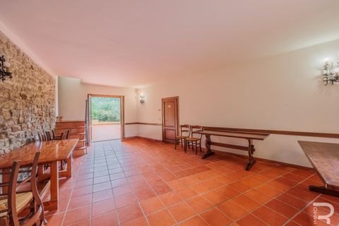 Landejendom i Carmignano, Prato, Carmignano - € 900.000 | Ref: R05360CARU - foto 34