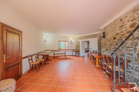 Landejendom i Carmignano, Prato, Carmignano - € 900.000 | Ref: R05360CARU - foto 35