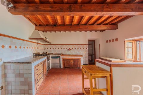 Landejendom i Carmignano, Prato, Carmignano - € 900.000 | Ref: R05360CARU - foto 30