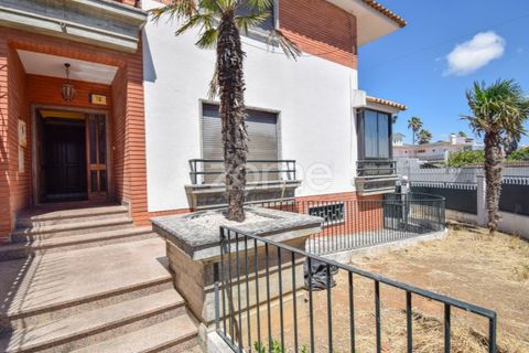 Villa i Carcavelos, Lisbon, Carcavelos - € 1.995.000 | Ref: ZMPT580164 - foto 7