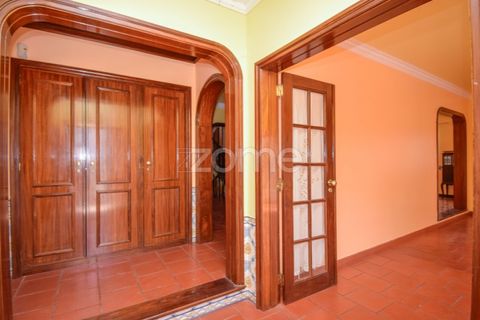 Villa i Carcavelos, Lisbon, Carcavelos - € 1.995.000 | Ref: ZMPT580164 - foto 8