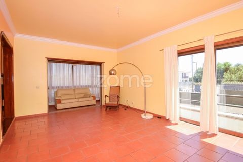 Villa i Carcavelos, Lisbon, Carcavelos - € 1.995.000 | Ref: ZMPT580164 - foto 9