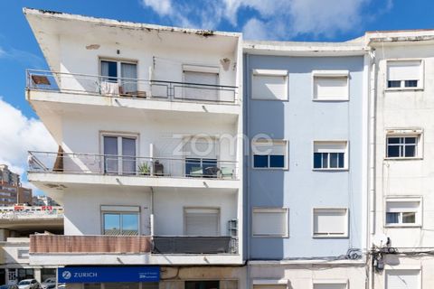 Lejlighed i Queluz, Lisbon, Queluz - € 287.500 | Ref: ZMPT588499 - foto 3