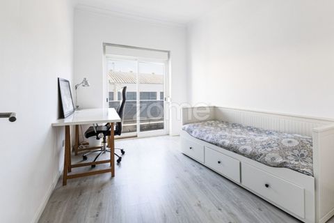 Lejlighed i Queluz, Lisbon, Queluz - € 287.500 | Ref: ZMPT588499 - foto 5
