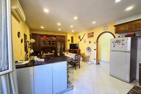 Lejlighed i Naples, Naples, Naples - € 180.000 | Ref: IZD-1662 - foto 2
