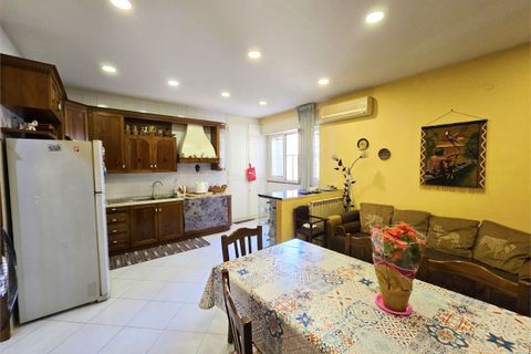 Lejlighed i Naples, Naples, Naples - € 180.000 | Ref: IZD-1662 - foto 4
