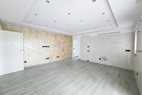 Apartament a Volla, Naples, Volla - € 750/mes | Ref: VML-1661 - foto 2
