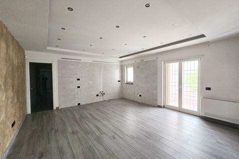 Apartament a Volla, Naples, Volla - € 750/mes | Ref: VML-1661 - foto 4