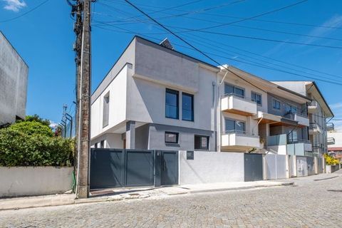 Rækkehus i Gondomar, Porto, Gondomar - € 550.000 | Ref: M-30810 - foto 1