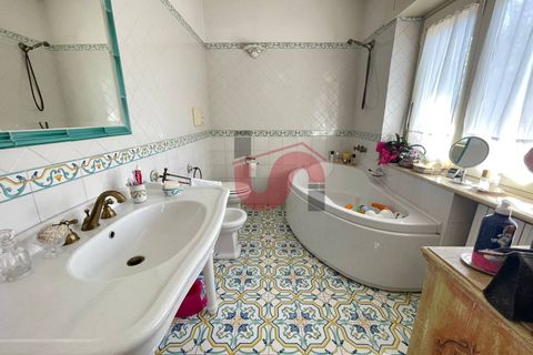 Villa a Benevento, Benevento, Benevento - € 1.500/mes | Ref: AA39891 - foto 33