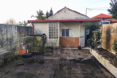 Villa i Pedroucos, Porto, Pedroucos - € 140.000 | Ref: 251260005 - foto 1