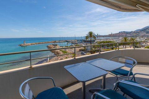 Lejlighed i Menton, Alpes-Maritimes, Menton - € 860.000 | Ref: X52359 - foto 1