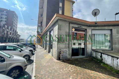 L'establiment comercial a Moncalieri, Turin, Moncalieri - € 3.500/mes | Ref: CENS-46615 - foto 2