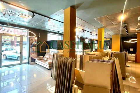 L'establiment comercial a Moncalieri, Turin, Moncalieri - € 3.500/mes | Ref: CENS-46615 - foto 5