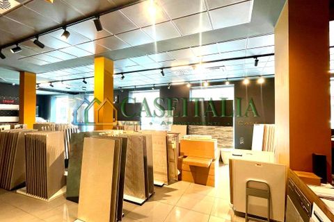 L'establiment comercial a Moncalieri, Turin, Moncalieri - € 3.500/mes | Ref: CENS-46615 - foto 7