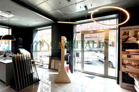 L'establiment comercial a Moncalieri, Turin, Moncalieri - € 3.500/mes | Ref: CENS-46615 - foto 9