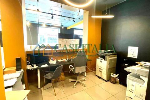 L'establiment comercial a Moncalieri, Turin, Moncalieri - € 3.500/mes | Ref: CENS-46615 - foto 12