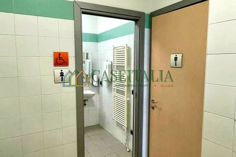 L'establiment comercial a Moncalieri, Turin, Moncalieri - € 3.500/mes | Ref: CENS-46615 - foto 16