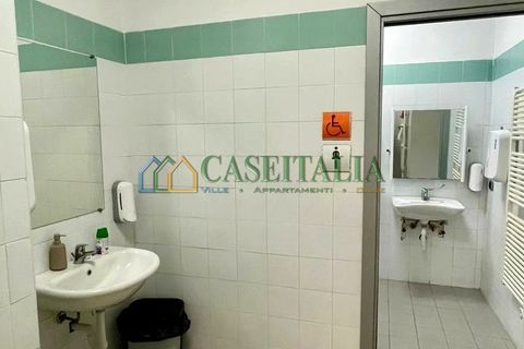 L'establiment comercial a Moncalieri, Turin, Moncalieri - € 3.500/mes | Ref: CENS-46615 - foto 17