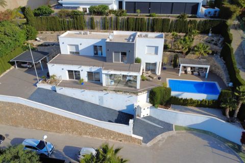 Villa a Calpe, Alicante, Calpe - € 1.390.000 | Ref: BPC3677 - foto 2