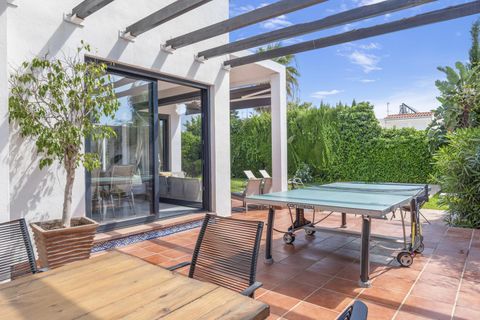 Villa a Marbella, Malaga, Marbella - € 1.400.000 | Ref: OL626Sena - foto 4
